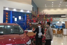 Covid-19 "thổi bay" trên 30% doanh số bán xe con của các hãng ô tô