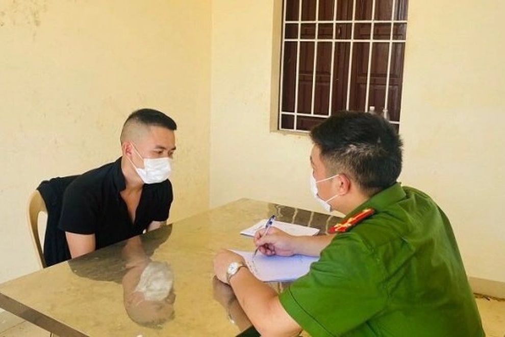 Bắt đạo chích chuyên chọn ngày rằm, mùng một để nhập nha - 1 Bắt đạo chích chuyên chọn ngày rằm, mùng một để nhập nha - 1