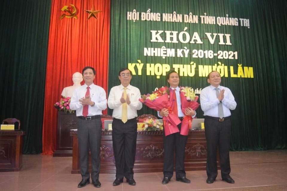 Thủ tướng phê chuẩn kết quả bầu Chủ tịch UBND tỉnh Quảng Trị - 1 Thủ tướng phê chuẩn kết quả bầu Chủ tịch UBND tỉnh Quảng Trị - 1