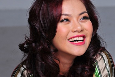 Hải Yến Idol: “Tôi thích những người đàn ông lớn tuổi”