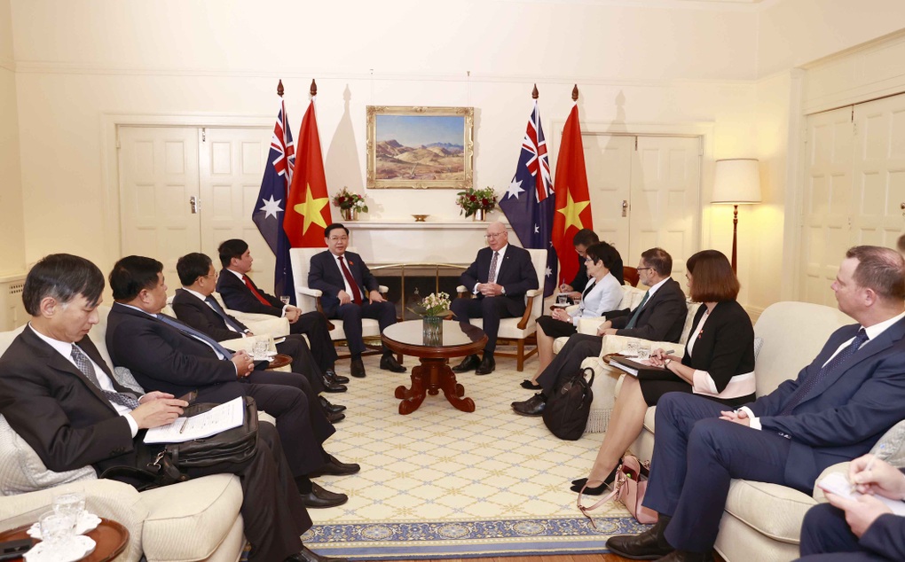 Chủ tịch Quốc hội Vương Đình Huệ hội kiến Toàn quyền Australia - 2 Chủ tịch Quốc hội Vương Đình Huệ hội kiến Toàn quyền Australia - 2