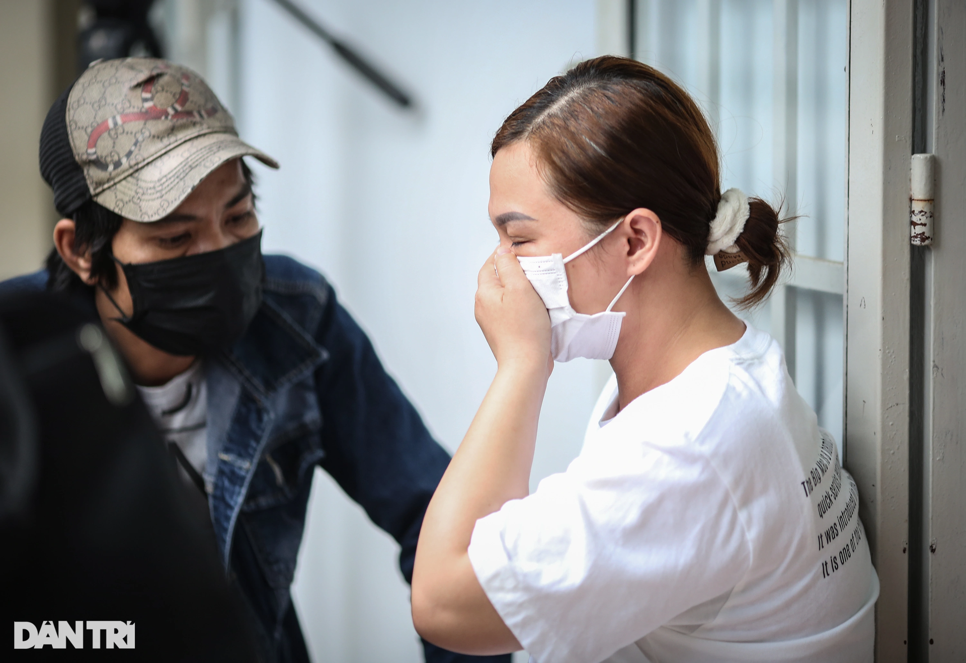 Con gái sát hại cha ruột bằng thuốc độc ở Bà Rịa - Vũng Tàu thoát án tử - 11 Con gái sát hại cha ruột bằng thuốc độc ở Bà Rịa - Vũng Tàu thoát án tử - 11