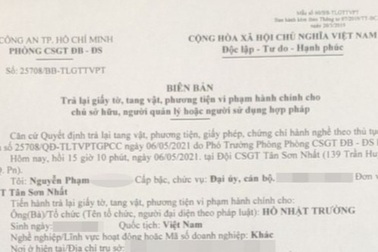 CSGT xin lỗi dân, trả lại giấy tờ vì không chứng minh được vi phạm