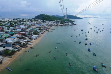 Du khách không đeo khẩu trang khi đến Phú Quốc dịp 30/4 sẽ bị xử phạt?