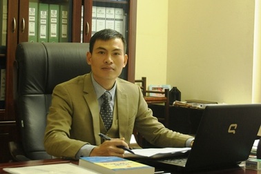 Bài 4: "Bắt dân xua đuổi tàu cát khi không có lệnh là bắt người trái pháp luật"