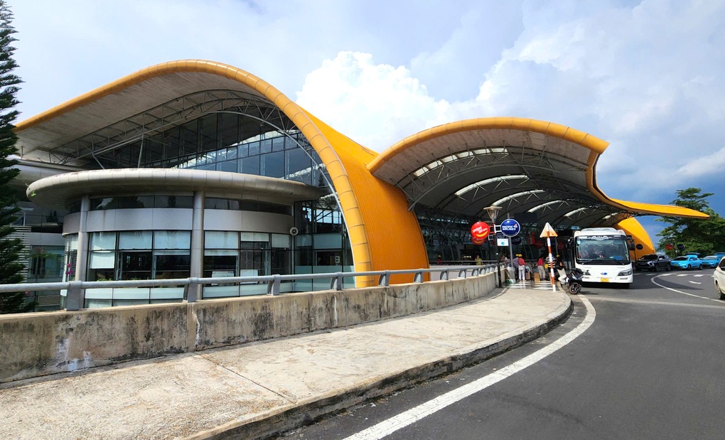 Đề nghị đóng cửa sân bay Liên Khương để sửa chữa đường băng - 1 Đề nghị đóng cửa sân bay Liên Khương để sửa chữa đường băng - 1