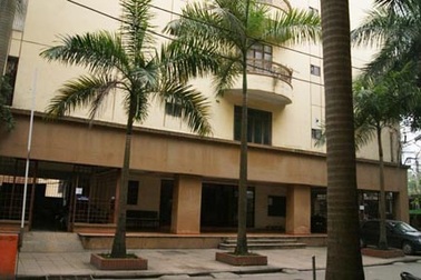 Khoán tiền thuê nhà cho cán bộ, nhà nước đỡ cảnh lo đòi nhà công vụ