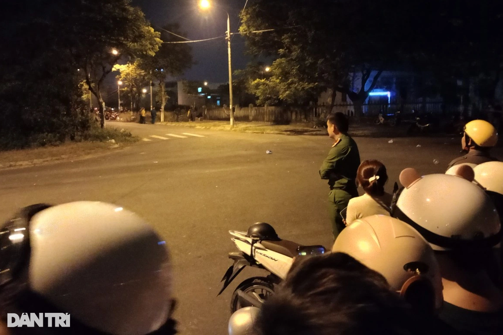 Chiếc vali vứt bên đường ở Đà Nẵng khiến công an phong tỏa - 2