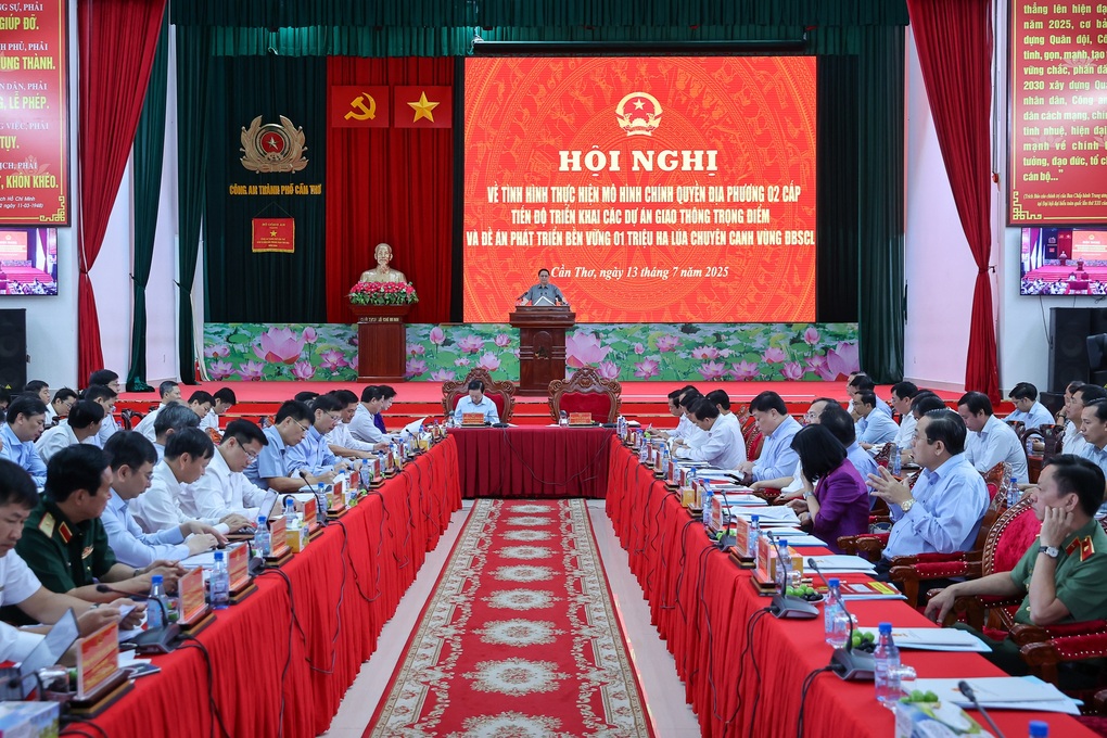Triển khai tốt mô hình chính quyền 2 cấp, phát triển nhanh giao thông ĐBSCL - 2 Triển khai tốt mô hình chính quyền 2 cấp, phát triển nhanh giao thông ĐBSCL - 2