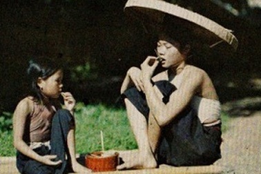 Vẻ đẹp Việt Nam xưa trong những tấm ảnh màu quý giá 