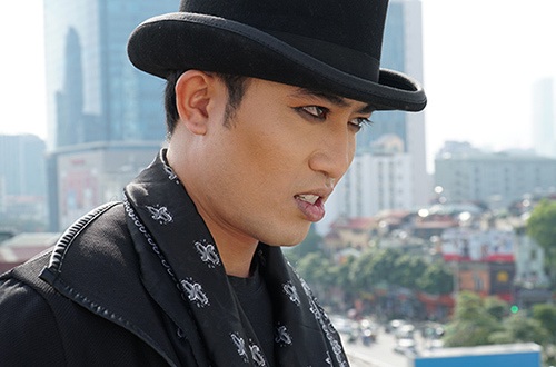 वीटीवी फिल्मों में सहायक कलाकारों ने मचाई धूम: दोआन क्वोक डैम और दो दुय नाम की वजह से दर्शकों के रोंगटे खड़े हो गए - 4 Nam phụ gây sốt phim VTV: Khán giả nổi da gà vì Doãn Quốc Đam, Đỗ Duy Nam - 4