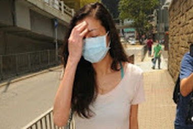 Tình cũ của Thành Long hao mòn vì bất hòa với con gái ruột