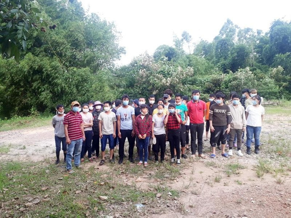 Truy trách nhiệm biên phòng, chính quyền vùng biên nạn nhập cảnh lậu - 3 Truy trách nhiệm biên phòng, chính quyền vùng biên nạn nhập cảnh lậu - 3