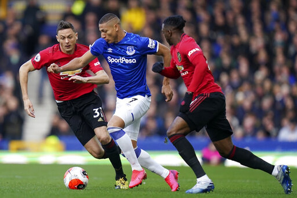 Những khoảnh khắc Man Utd kiếm một điểm vất vả trên sân Everton - 12 Những khoảnh khắc Man Utd kiếm một điểm vất vả trên sân Everton - 12