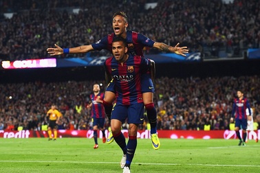 Neymar lập cú đúp, Barcelona dễ dàng hạ gục PSG