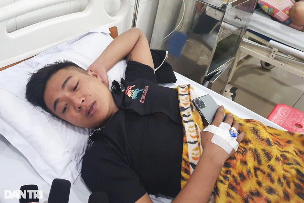 Vụ cháy thảm khốc: 40 nạn nhân được cấp cứu xuyên đêm - 4 Vụ cháy thảm khốc: 40 nạn nhân được cấp cứu xuyên đêm - 4