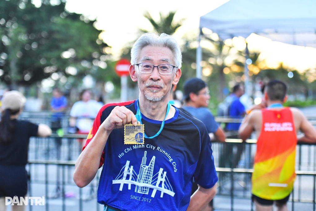 VĐV quốc tế ấn tượng với Quảng Trị International Marathon - Camel Cup 2025 - 2