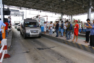 Thủ tướng: Không đẩy chi phí đầu tư BOT quá cao và thu dồn dập