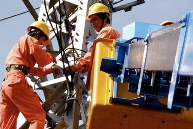 “Có doanh thu cho thuê cột điện, phải giảm được giá thành”