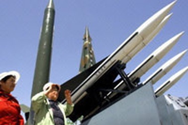 "CHDCND Triều Tiên không loại trừ đánh phủ đầu Mỹ"