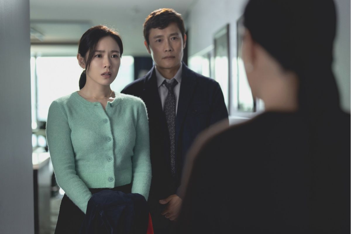 Giữa ồn ào thái độ “khó gần”, tài khoản mạng xã hội của Son Ye Jin biến mất - 5