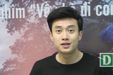 Quốc Trường cảm thấy hạnh phúc dù hơi bị đảo lộn một chút xíu khi được hâm mộ. Clip: Trọng Trinh.