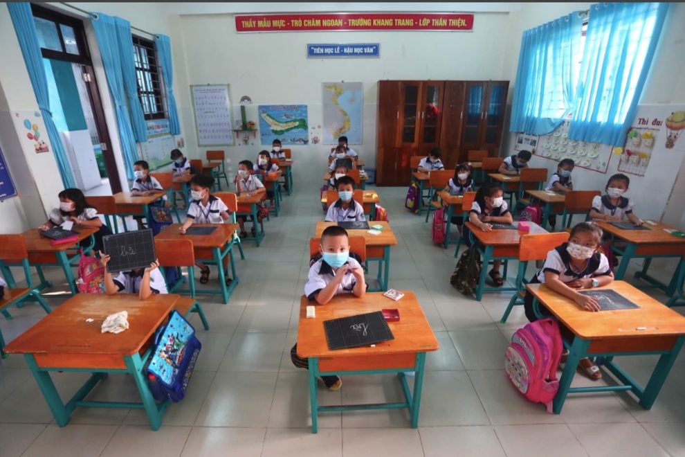 TPHCM: Trường đầu tiên đi học lại có ca F0, lớp chuyển qua trực tuyến - 1 TPHCM: Trường đầu tiên đi học lại có ca F0, lớp chuyển qua trực tuyến - 1