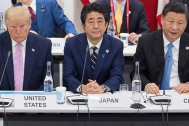 Ông Tập cáo buộc các nước giàu phá hủy thương mại toàn cầu