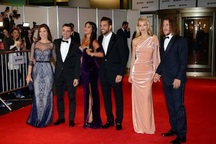 Sốc khi biết Neymar, Pique, Fabregas đều “ki bo” trong đám cưới Messi