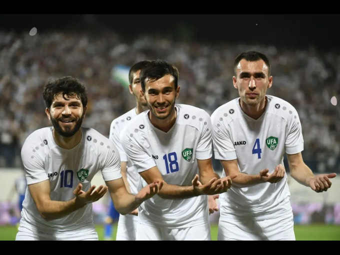  Niềm vui của các cầu thủ U23 Uzbekistan sau khi giành quyền vào trận chung kết