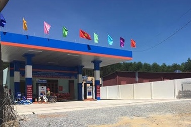 Quảng Bình: Xử phạt cây xăng "ăn gian" khách hàng