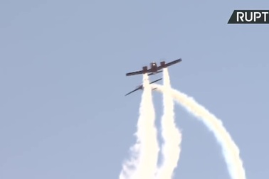 Mãn nhãn màn nhào lộn đỉnh cao của máy bay Nga