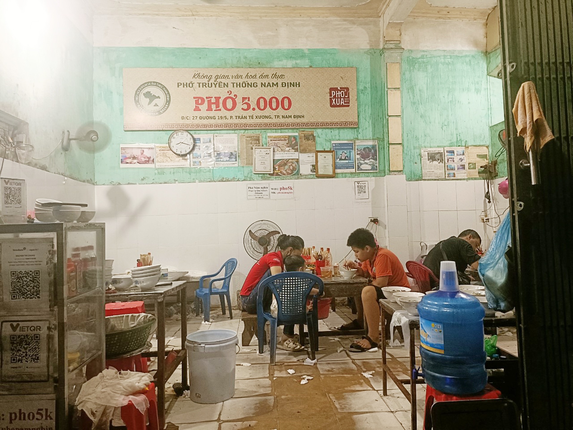 Nam Định - nơi rẻ nhất Việt Nam: Nhà 6 người tiêu 15 triệu/tháng vẫn có dư? - 5 Nam Định - nơi rẻ nhất Việt Nam: Nhà 6 người tiêu 15 triệu/tháng vẫn có dư? - 5