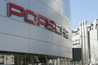 Porsche sắp nắm quyền kiểm soát VW