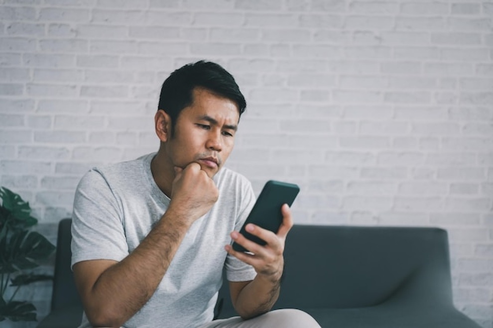 Tôi bủn rủn chân tay khi thấy cách vợ lưu tên mình trong điện thoại - 1 Tôi bủn rủn chân tay khi thấy cách vợ lưu tên mình trong điện thoại - 1
