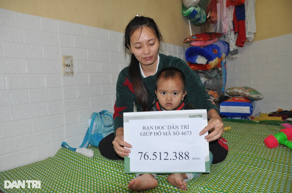 Hơn 150 triệu đồng đến với cậu bé Gia Kiệt bị u nguyên bào thần kinh - 3 Hơn 150 triệu đồng đến với cậu bé Gia Kiệt bị u nguyên bào thần kinh - 3