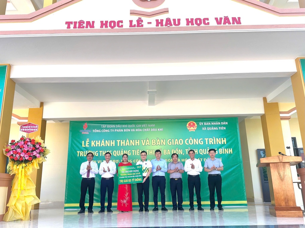 PVFCCo đồng hành cùng sự phát triển của giáo dục nước nhà - 1 PVFCCo đồng hành cùng sự phát triển của giáo dục nước nhà - 1