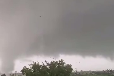 Một trận lốc xoáy với cường độ nhỏ hơn xuất hiện tại Hải Phòng