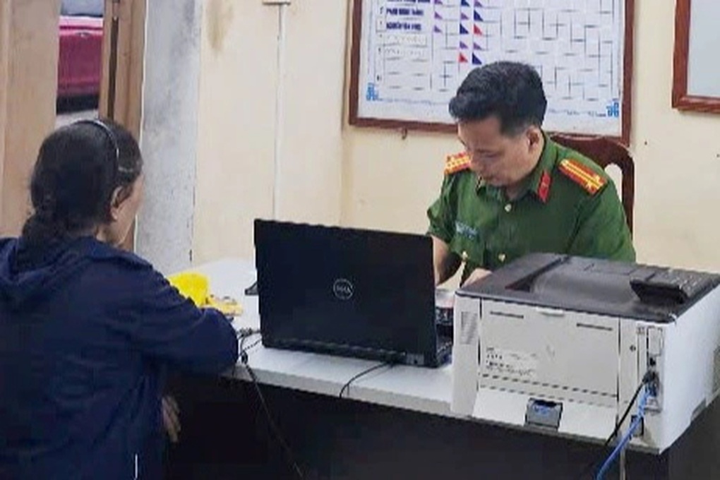 Công an Hải Phòng giúp một phụ nữ thoát vụ lừa đảo 600 triệu đồng - 1 Công an Hải Phòng giúp một phụ nữ thoát vụ lừa đảo 600 triệu đồng - 1