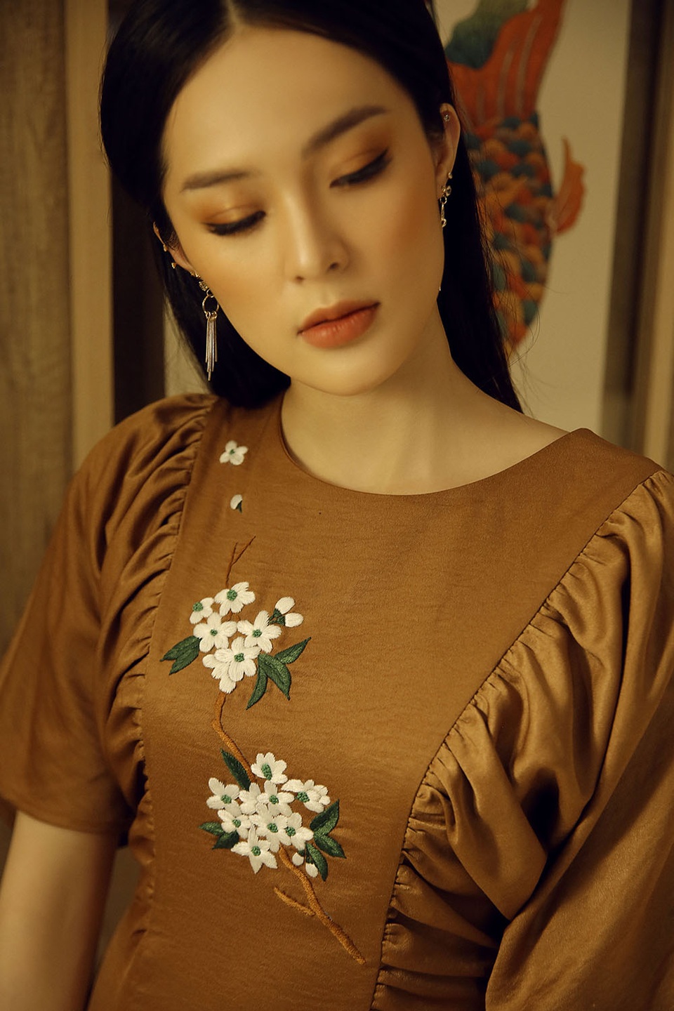 Hạ Vi: “Mong khán giả bỏ qua những lúc bản thân tôi không được hoàn hảo” - 18 Hạ Vi: “Mong khán giả bỏ qua những lúc bản thân tôi không được hoàn hảo” - 18