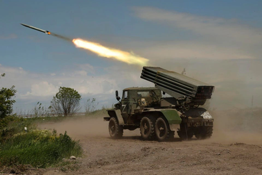 Yếu tố then chốt tác động tới chiến lược quân sự của Nga và Ukraine