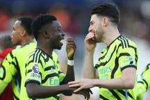 Arsenal đại thắng 6-0 ở trận derby London