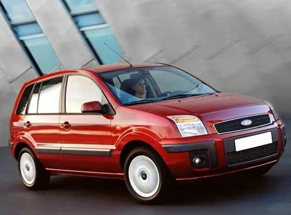 10 mẫu ô tô giá rẻ nhưng thất bại khi bán ra thị trường - 2 10 mẫu ô tô giá rẻ nhưng thất bại khi bán ra thị trường - 2