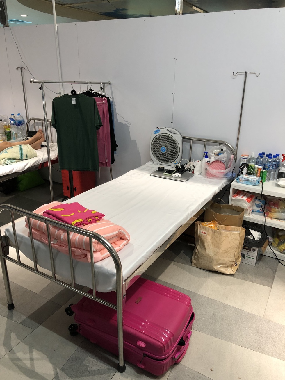F0 làm phim review tất tần tật về bệnh viện Covid-19 thu hút 4 triệu view - 9 F0 làm phim review tất tần tật về bệnh viện Covid-19 thu hút 4 triệu view - 9