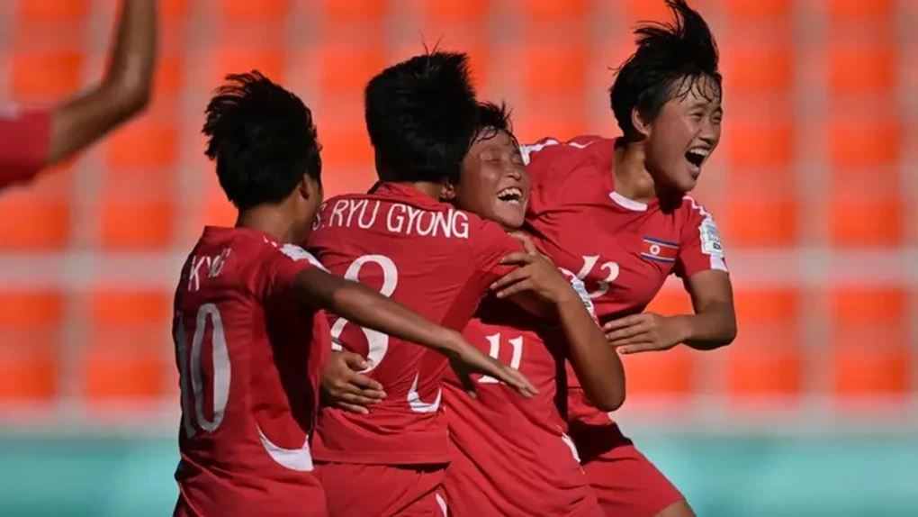 U17 nữ Triều Tiên gây ấn tượng mạnh ở đấu trường World Cup - 1