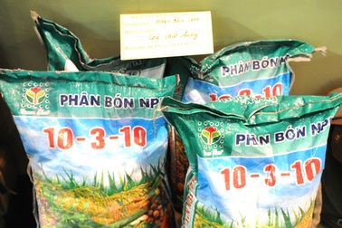 Phân bón giả: Dân thiệt hại tiền tỷ, phạt tiền triệu