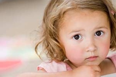 Bé mắc chứng rối loạn lo âu?