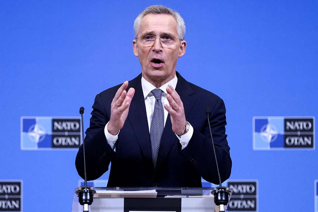 NATO lên tiếng về khả năng kết nạp Ukraine giữa lúc chiến sự nóng rực - 1