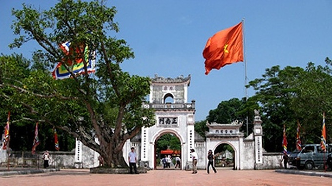 10 ngôi đền, chùa linh thiêng nhất miền Bắc nên đi lễ đầu năm 2020 để cầu bình an và may mắn - Ảnh 3. 10 ngôi đền, chùa linh thiêng nhất miền Bắc nên đi lễ đầu năm 2020 để cầu bình an và may mắn - Ảnh 3.