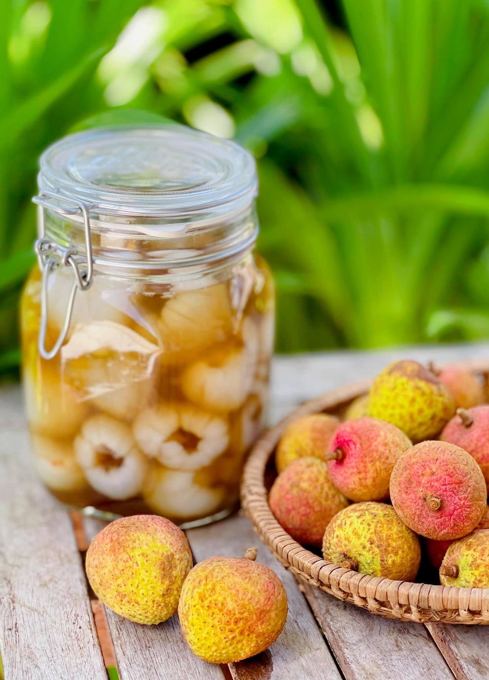 Cách ngâm vải giòn, ngọt, thanh mát - 1 Cách ngâm vải giòn, ngọt, thanh mát - 1